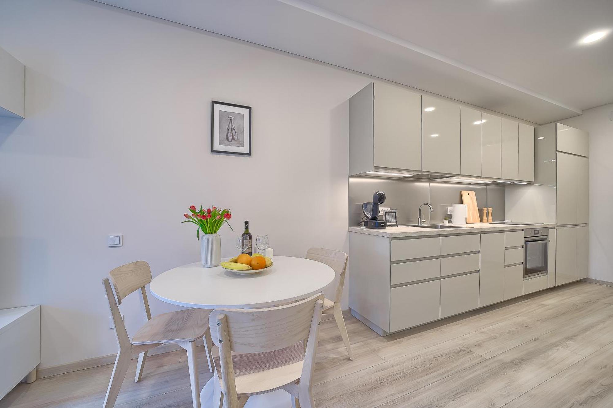 Business-Class Apartments 2 X Free Parking X Self Check In 24X7 Βίλνιους Εξωτερικό φωτογραφία